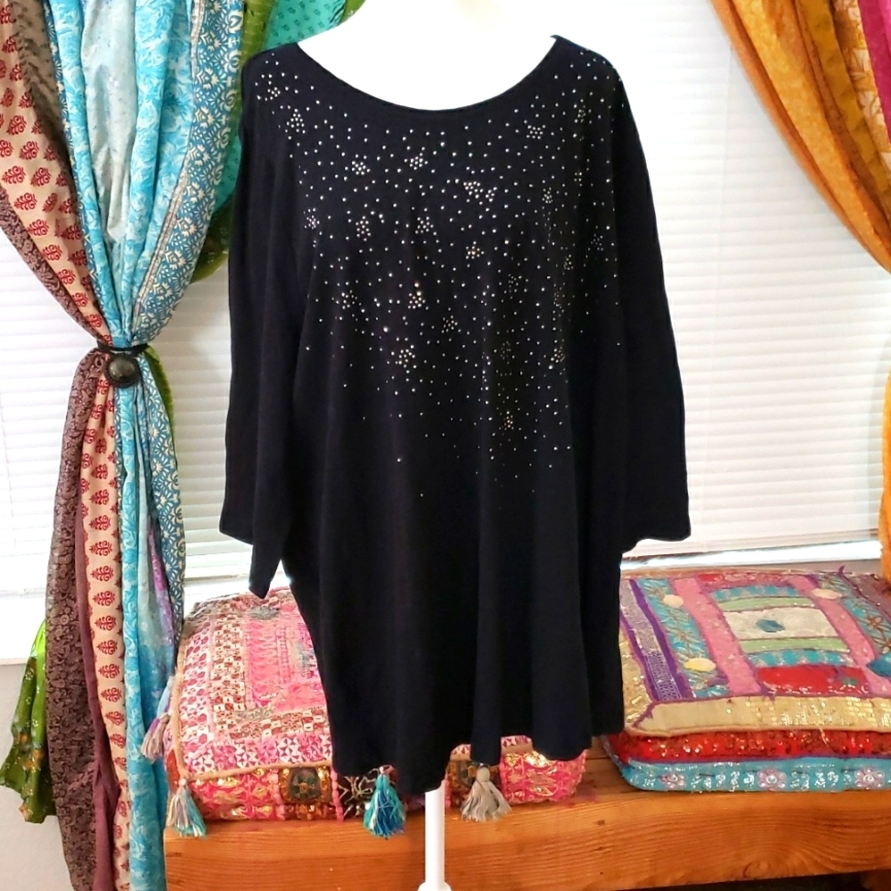 CATHERINE'S Sequins Dazzle Black Top